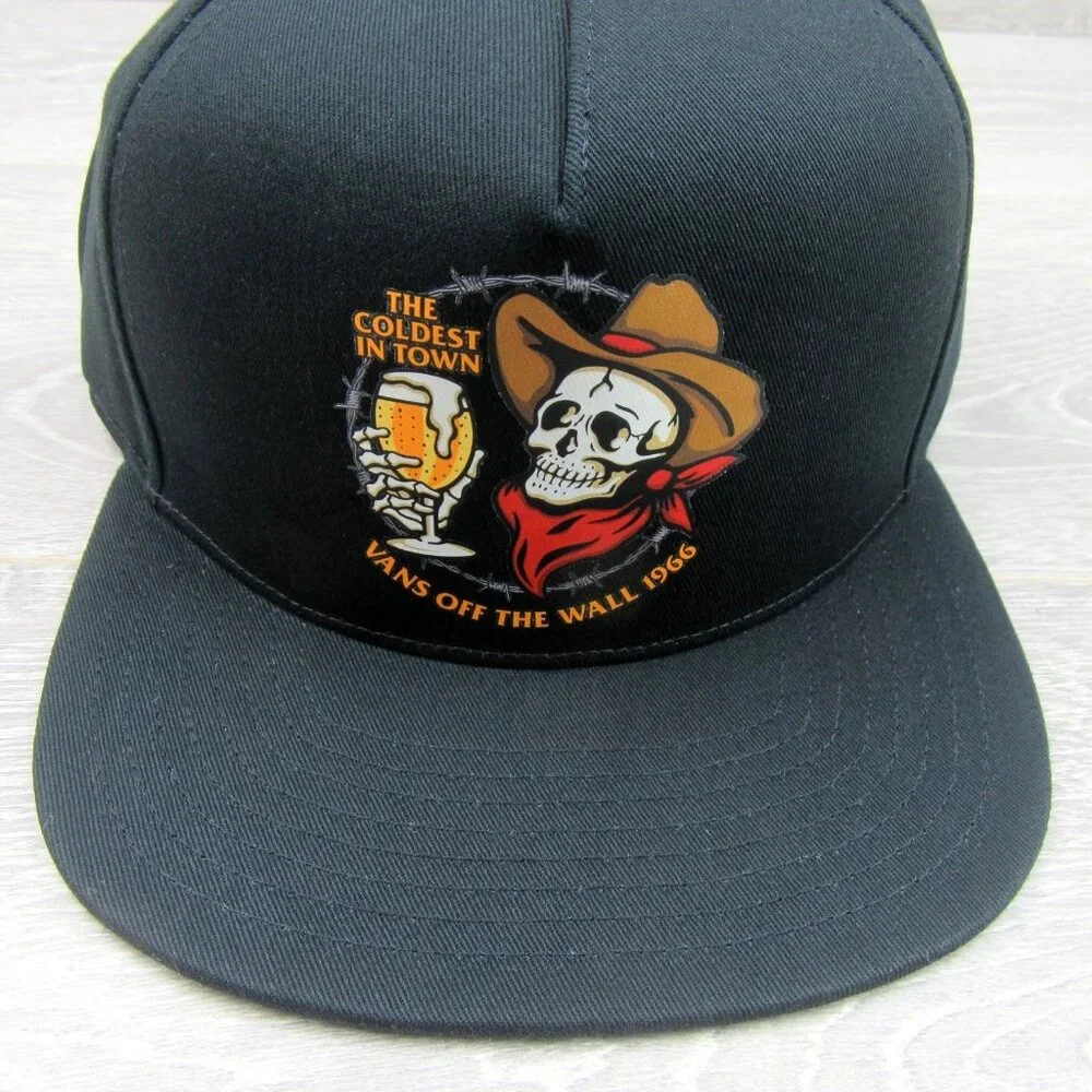 Vans Off The Wall "The Coldest In Town" Trucker Hat Snapback OS NEW - Picture 3 of 13